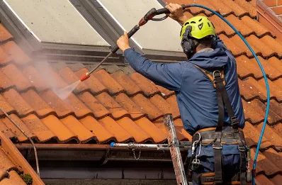Démoussage et hydrofuge de toiture à Broye
